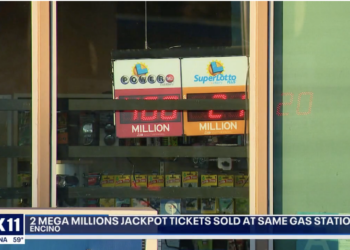 2 Mega Millions jackpot tickets sold at same Los Angeles gas station Friday night