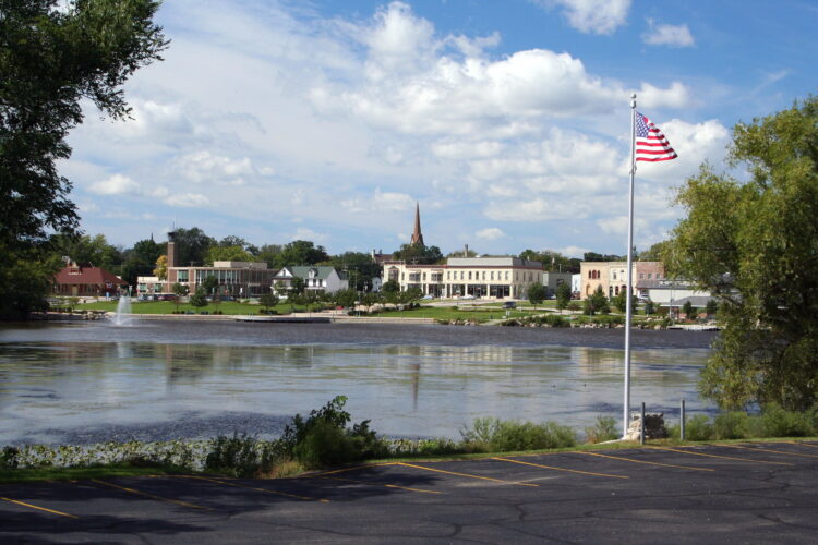 Migrant Influx Tests Conservative Town’s Resolve