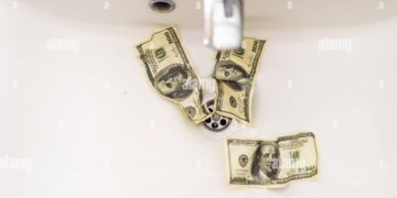 Wisconsin Gov. Vetos Bipartain Clean Water Bill, Calls For $140 Million In Partisan Investments Instead
