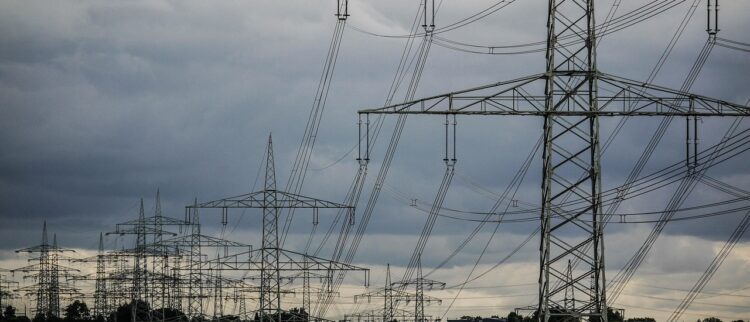 Wisconsin Energy Bill Creates Billion-Dollar Monopoly, Critics Warn