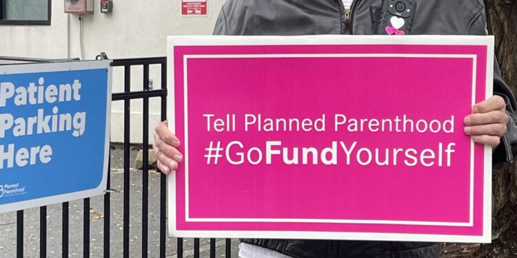 After Millions in Political Donations, Does Planned Parenthood Even Need Government Funding?
