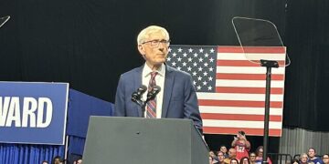 Evers Vetos Slew Of Legislation As Final 365 Days Closes In