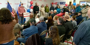 Van Orden and NRCC Open Grassroots Command Center in La Crosse County