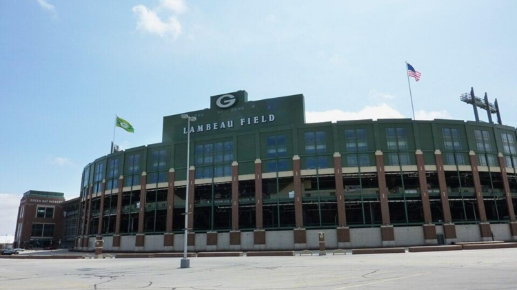 Fitzgerald Battles NFL Over Streaming Paywalls And Packers Warnings