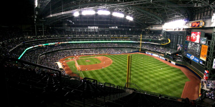Brewers Finish Historic Season With Franchise-Record 103 Wins